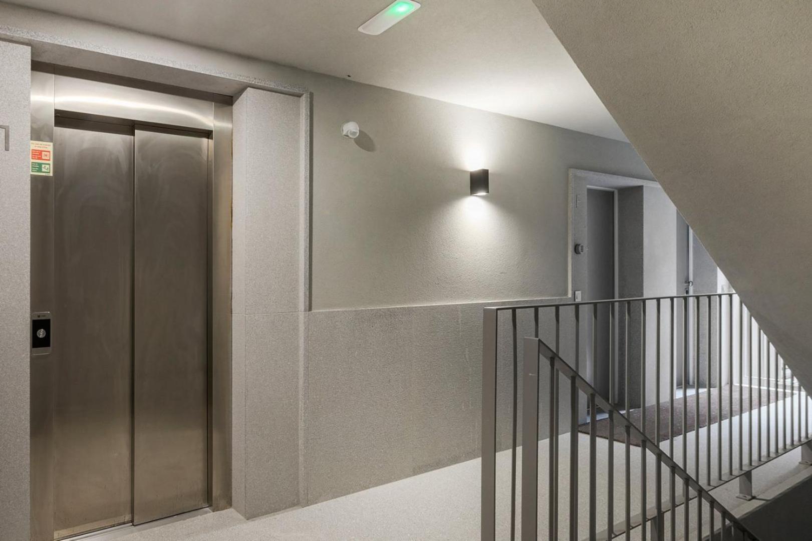 Guestready - Trendy Getaway In The Heart Of Porto Apartment Luaran gambar